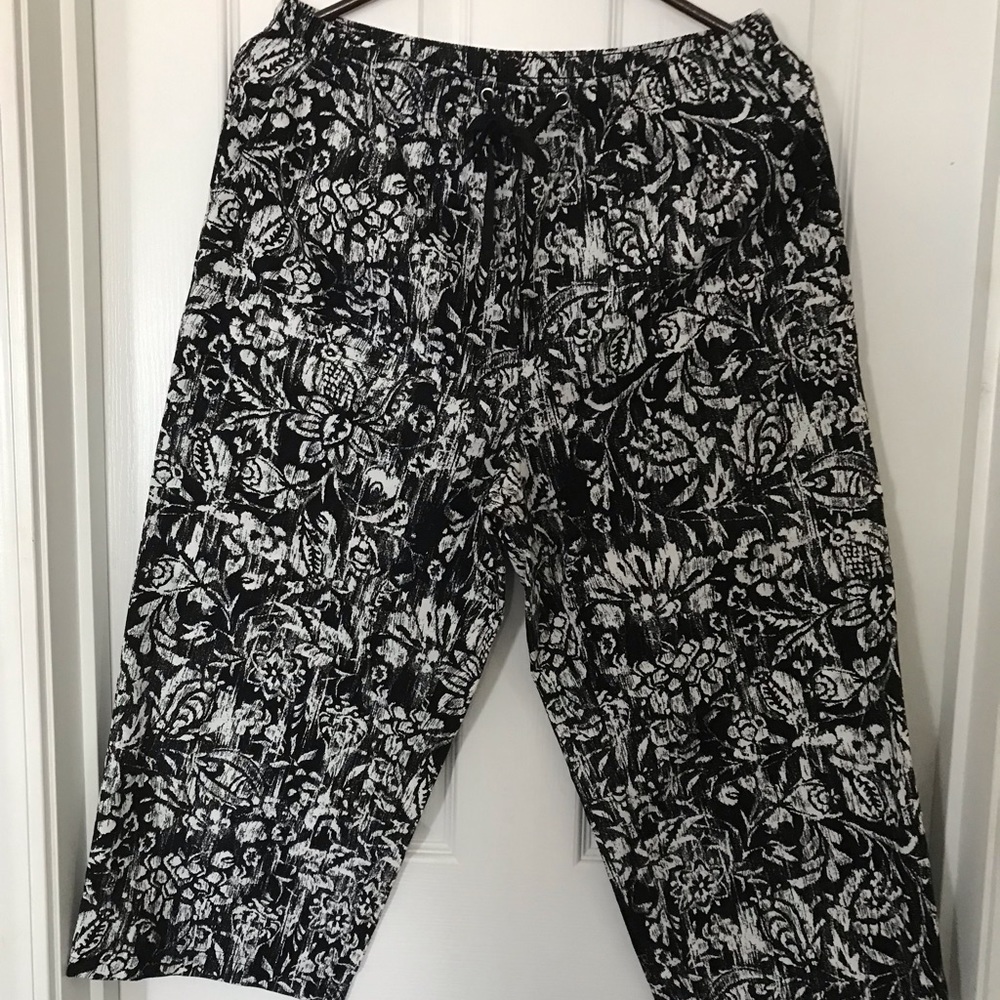 Woman’s Capris